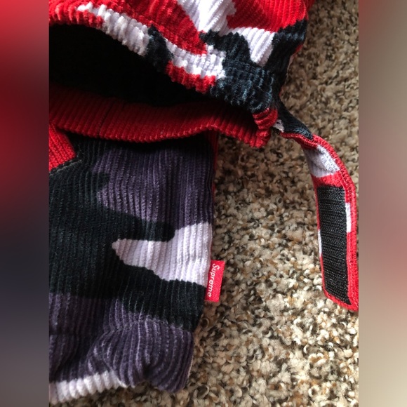 Supreme Nike corduroy full zip hooded jacket. Red camo. Size Lg.  W/ StockX tag - Picture 5 of 13